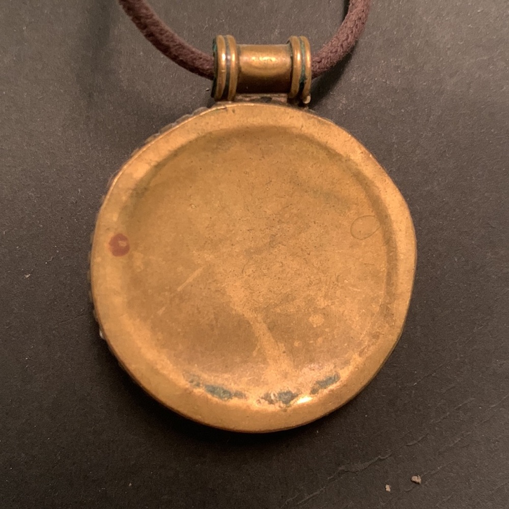 Necklace - Picture 2 of 3